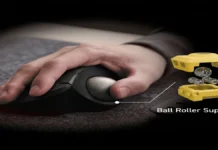 ELECOM IST PLUS Trackball Mouse Debuts with Ball Bearing Support and Onboard Memory ELECOM IST PLUS trackball mouse showing interchangeable ball roller support system for smoother movement
