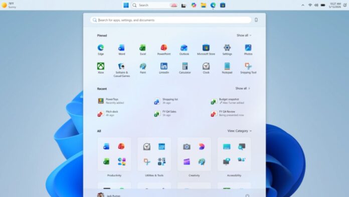 Microsoft brings back Windows 10 taskbar customizations to Windows 11 Microsoft brings back Windows 10 taskbar customizations to Windows 11
