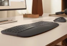 Logitech Signature Comfort Plus M850 L Debuts as Logitech’s First Palm-Cushion Mouse Logitech Signature Comfort Plus M850 L keyboard and mouse setup on an office desk with integrated palm cushion design