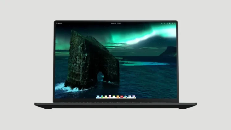 StarFighter Linux laptop with 4K display turned on