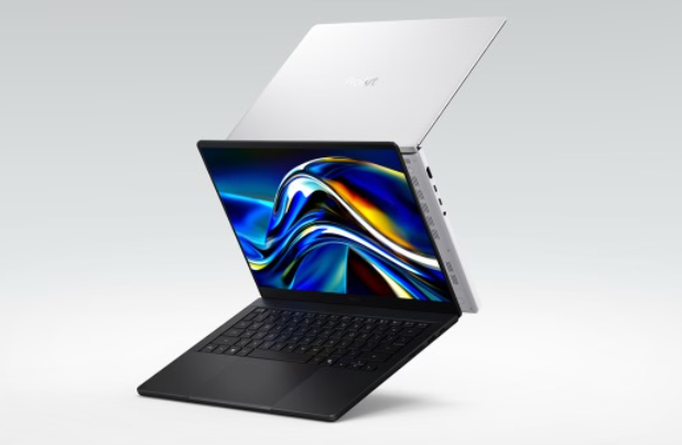 ASUS ProArt P14 H7407 creator laptop featuring a compact design and OLED display
