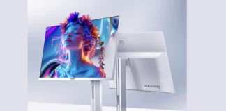 Philips Launches 27E2N6900QW 4K QD-OLED Monitor Front and back view of the white Philips 27E2N6900QW monitor standing on a white table.